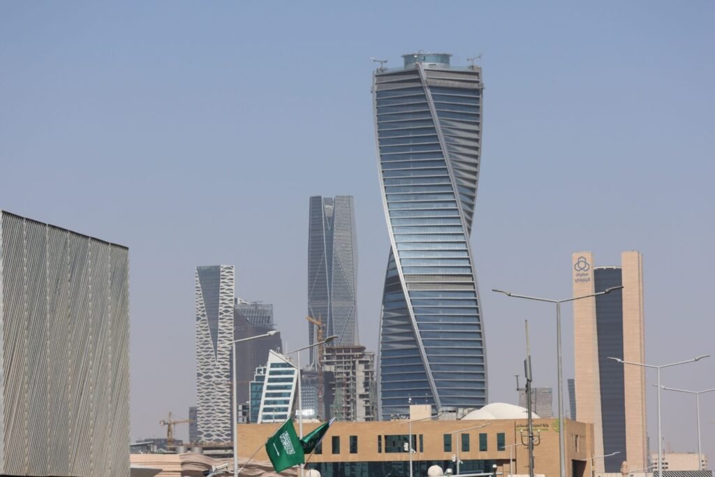 سعر تداول سهم أرامكو